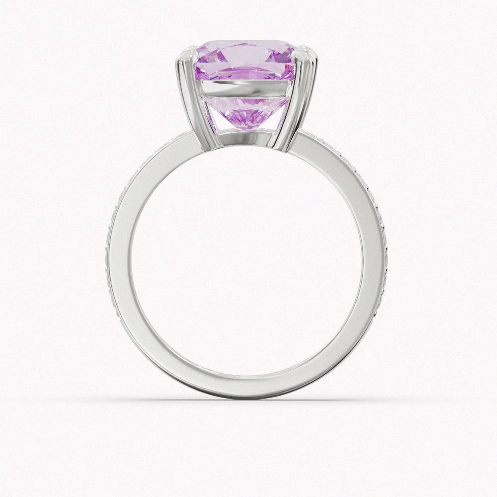 LAURIER - SAPFIRA gold Ring  Solitaire ring with Kunzite in 18k gold. Kunzite is a beautiful gem and pure in energy. In pale pink to light purple hues, it is a stone of emotion, opening and connecting the heart to the mind.
